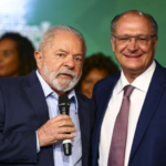 Lula e Alckmin tomam posse hoje; entenda o rito.