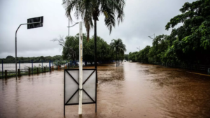 Prefeitura recua, diz que limpeza resolve estragos e vai dispensar licitação só no Lago do Amor.