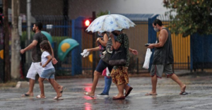 Instabilidades marcam a sexta-feira e fim de semana será de chuva em MS.