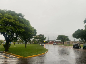 Ponta Porã ultrapassa média de chuva em janeiro e vem mais por aí.