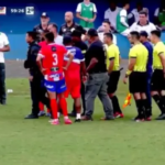 Jogo do Estadual de MS termina com confusão entre PM e atleta, acusação de racismo e arma apontada para jogador.