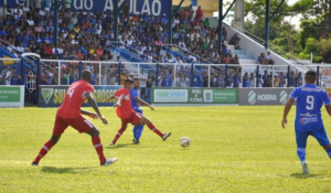 Três jogos marcam domingo de primeira rodada do retorno do Estadual de futebol.