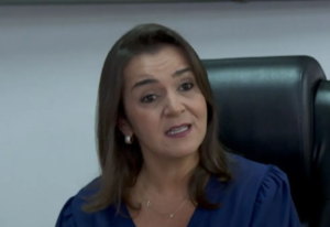 Prefeita de Campo Grande diz que pode recorrer à Justiça contra aumento do próprio salário.