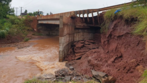 Chuva recorde deixa rastro de destruição e 9 cidades de Mato Grosso do Sul estão em ‘emergência’.