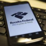 Imposto de Renda 2023: Receita Federal antecipa liberação do programa de declaração para quinta-feira.