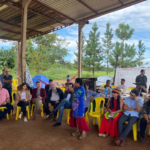 Ministra Sônia Guajajara visita área de conflito, dança com lideranças e discute medidas de proteção em MS.