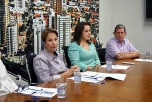 A convite da prefeita, Tereza Cristina conhece projetos prioritários e vai contribuir com emendas.