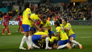 4 a 0: Brasil dá show em campo e goleia Panamá na estreia da Copa do Mundo Feminina.