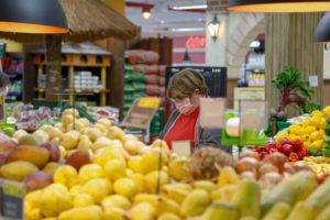 Preço da cesta básica cai pelo 5º mês consecutivo e fica R$ 15 mais barata em Campo Grande.