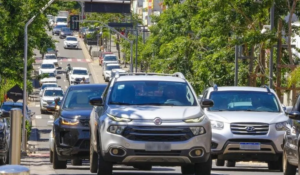 Atenção: veículos com placa final 0 devem quitar licenciamento até o dia 31 de outubro.