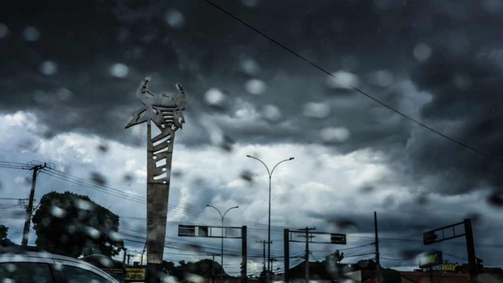 Chuva traz alívio, mas nova onda de calor chega ainda essa semana em Campo Grande.